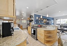 Others 6 Endless Garden Beach Cottage