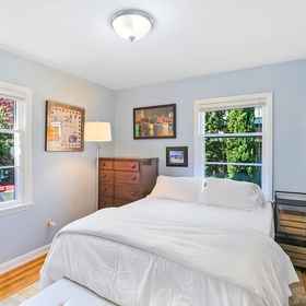 Room1Magnolia on the Hill,金郡公寓