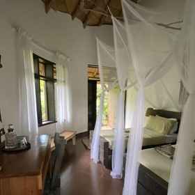 Room 1 Mabamba Lodge, Entebbe International Airport (EBB) Hotels