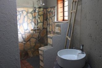 Others 4 Mabamba Lodge