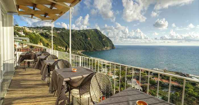 Others Ischia-forio With a Breathtaking View, Above the Poseidon Gardens, 3 People