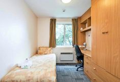 Others 5 En Suite Rooms COLINDALE SK