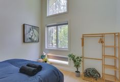 其他 3 Charming Swan Lake Apartment w/ Deck!