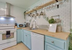 Lain-lain 6 Cozy Swan Lake Apt w/ Grill + Private Yard