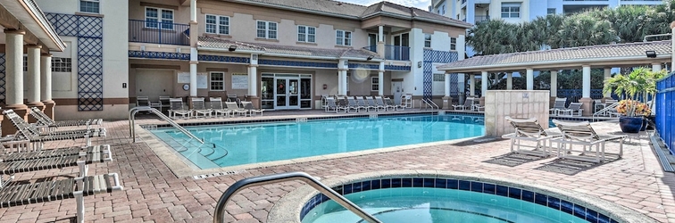 Lainnya Coastal Penthouse: Steps to New Smyrna Beach!