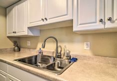 อื่นๆ 5 Cozy Indian Rocks Beach Condo - Steps to Beach!