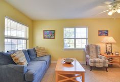 Lain-lain 4 Walk to Gulf: Madeira Beach Condo w/ Patio