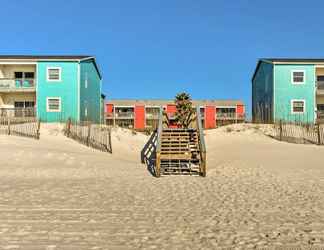 Others 2 Pensacola Vacation Rental: Steps to Beach!