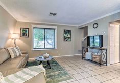 อื่นๆ 2 Seminole Townhome: Easy Access to Beaches!