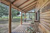 Others Quaint & Quiet Belleview Cabin on 35 Acres!