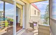 Lainnya 5 Spacious Satellite Beach Condo w/ Balcony!