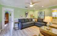 Others 5 Sunny Apalachicola Vacation Rental With Deck!