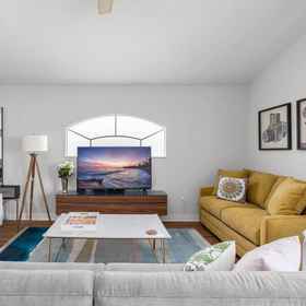 Primary image1達文波特度假屋,附游泳池、水療中心和遊戲室,Calabay Palms Villa飯店