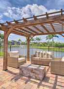 Imej utama Upscale Florida Townhome - 1/2 Mi to Beach!