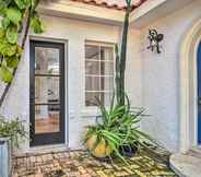 อื่นๆ 2 Tampa Studio in Desirable Historic District