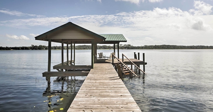 Lain-lain Lake Broward Cabin w/ Private Boat Launch & Dock!