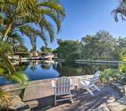 Others 3 Waterfront Pompano Beach Escape w/ Private Pool!