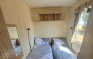 Others 2 Warm and Snuggly 8-berth Static in Essex
