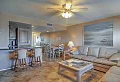 Others 6 Beachfront St Petersburg Condo w/ Community Pool!