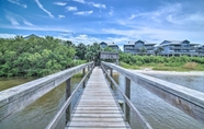 Khác 5 Beachfront Cedar Key Retreat w/ Pool Access!