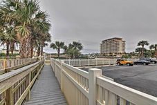 其他 Beachfront Destin Condo w/ Pool & Harbor View!