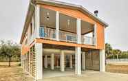 Others 3 'anchors Away in Steinhatchee' Home w/ Deck!