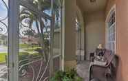 Lain-lain 4 Canalfront Cape Coral House w/ Pool & Patio!