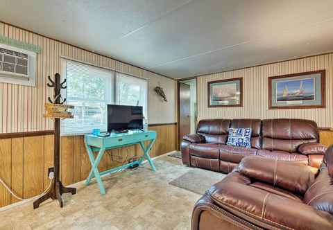 Others Cabin W/fire Pit, Walk to Steinhatchee River!