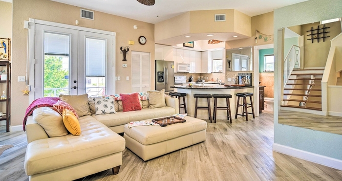 Khác Colorful Townhome, Steps to Clearwater Beach!