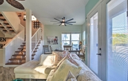 Khác 3 Colorful Townhome, Steps to Clearwater Beach!