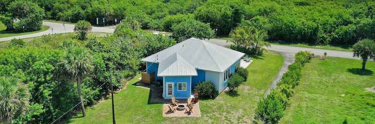 Others Hutchinson Island Cottage: Steps to the Beach