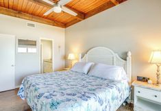 Others 3 Lovely Indian Shores Condo w/ Beach Access!