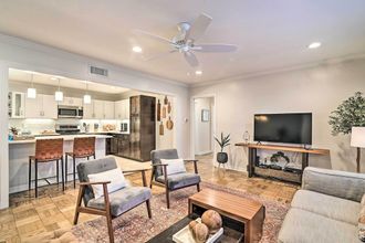 Lain-lain 4 Mid-century Modern Escape in Central Lakeland!