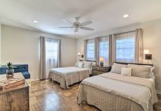 Lain-lain 5 Mid-century Modern Escape in Central Lakeland!