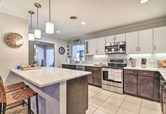 Lain-lain 2 Mid-century Modern Escape in Central Lakeland!