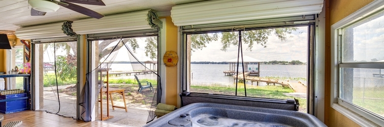 Lainnya Lake Francis Lily Pad - Home w/ Hot Tub & Dock!