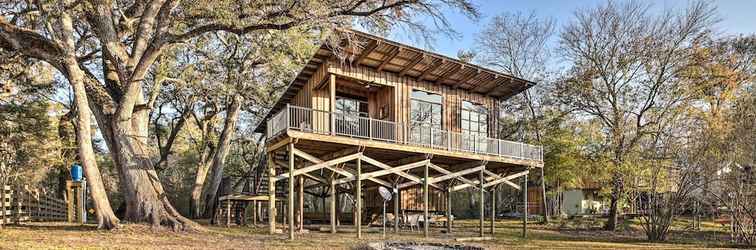 Others Renovated Fort White Retreat w/ River Access!