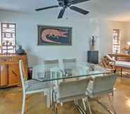 Others 4 Sarasota House w/ Backyard Oasis: 6 Mi to Beach!