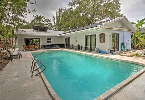 Others Sarasota House w/ Backyard Oasis: 6 Mi to Beach!