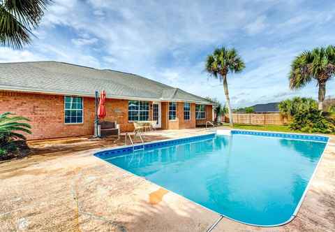 Others Spacious Pensacola Vacation Rental w/ Pool