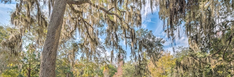 Others Sunny Crystal River Home w/ Screened-in Porch