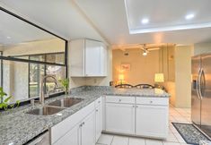 อื่นๆ 2 Stunning Retreat ~ 3 Miles to Pier!