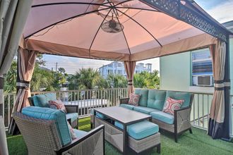 Others 4 Treasure Island Getaway - Steps to the Beach!