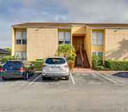 Others 5 Updated Sienna Park Condo - 4 Miles to Siesta Key!