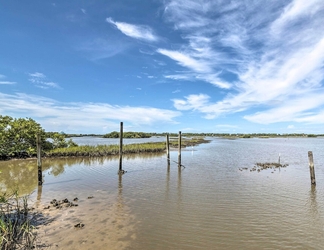 Others 2 Waterfront Cedar Key Duplex Home w/ Private Dock!