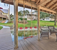 Lain-lain 3 Lakefront Florida Retreat - Pool Table & Boat Dock