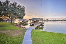 其他 Lakefront Florida Retreat - Pool Table & Boat Dock