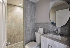 Others 3 Waterfront Gem w/ Pool, Dock & Lanai in Tampa!