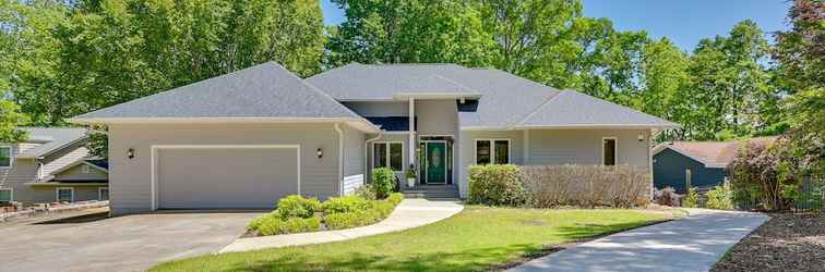 Others Anderson Home w/ Seasonal Beach + Boat Dock!