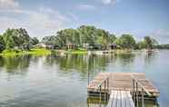 Others 7 Adorable Lakefront Cottage w/ Dock & Grill!